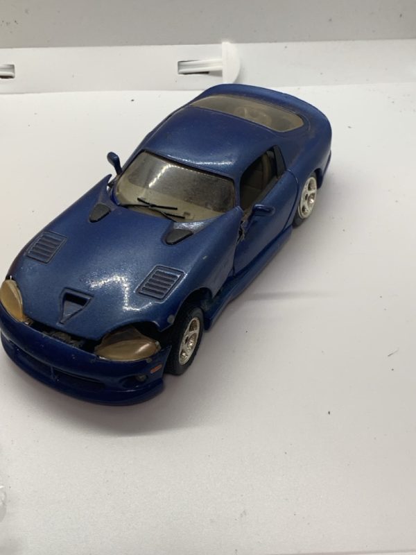 Bburago Dodge Viper GTS 1:24 Blue Diecast Model Car Made in Italy
