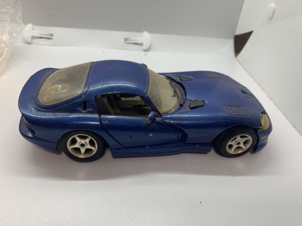 Bburago Dodge Viper GTS 1:24 Blue Diecast Model Car Made in Italy