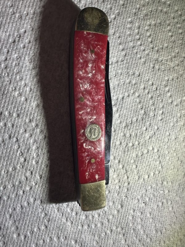tagi-000012-03 Vintage Bear Cutlery Red Pearl-Style Two-Blade Pocket Knife