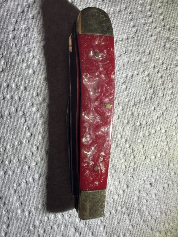 tagi-000012-04 Vintage Bear Cutlery Red Pearl-Style Two-Blade Pocket Knife