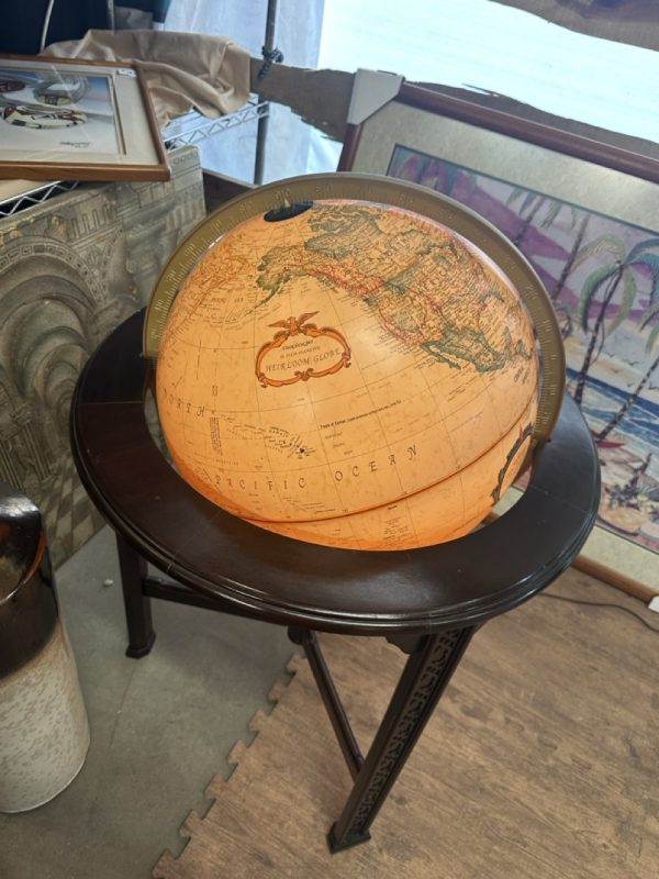 tagi-000014-01 Vintage Replogle Heirloom Globe on Wood Tripod Stand Approx 16 in